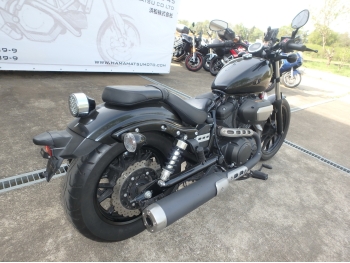     Yamaha XV950 Bolt ABS 2013  9