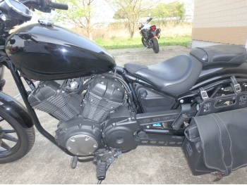     Yamaha XV950 Bolt ABS 2013  15