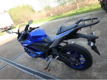     Yamaha YZF-R3 2020  11