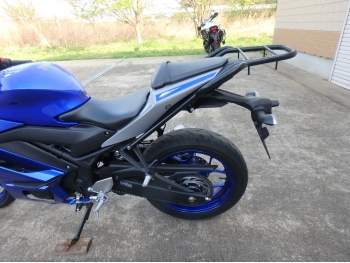     Yamaha YZF-R3 2020  16