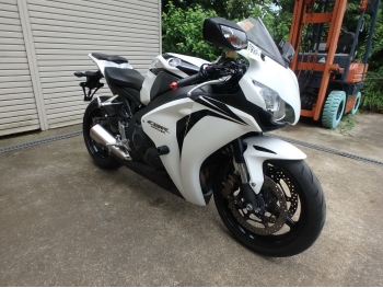 Заказать из Японии мотоцикл Honda CBR1000RR-2A 2009 фото 2