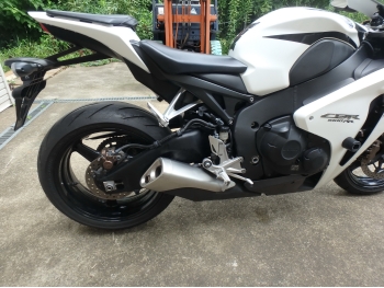 Заказать из Японии мотоцикл Honda CBR1000RR-2A 2009 фото 12