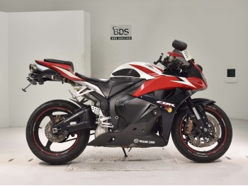 Заказать из Японии мотоцикл Honda CBR600RR-3A 2009 фото 2