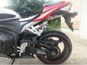 Заказать из Японии мотоцикл Honda CBR600RR-3A 2009 фото 16