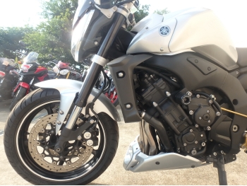     Yamaha FZ-1N 2010  14