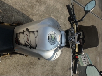    Yamaha FZ-1N 2010  24