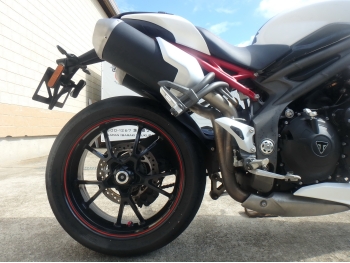 Заказать из Японии мотоцикл Triumph Speed Triple R 2016 фото 16