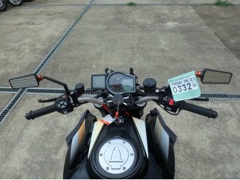     KTM 1290 Super Duke R 2014  21