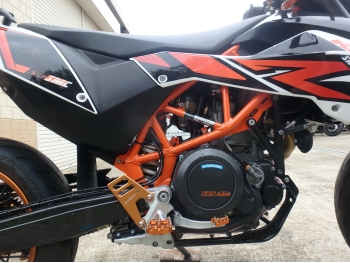 Заказать из Японии мотоцикл KTM 690 SMC R 2017 фото 13
