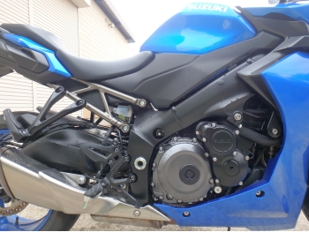 Заказать из Японии мотоцикл Suzuki GSX-S1000GT 2024 фото 13